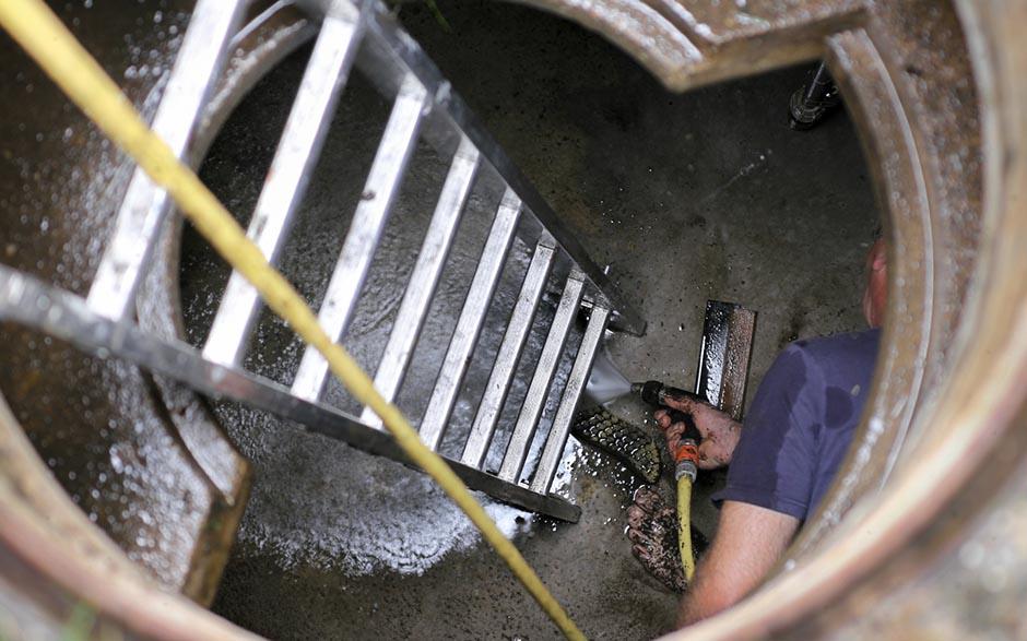 débouchage canalisation eaux usées Saint-Sauveur-sur-École