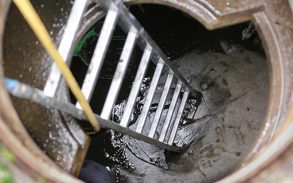 débouchage canalisation eaux usées Saint-Sauveur-sur-École